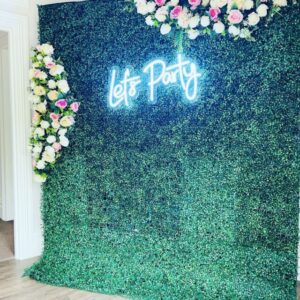 Green Wall Square hire